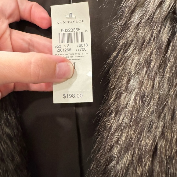 Ann Taylor vest - Picture 6 of 6